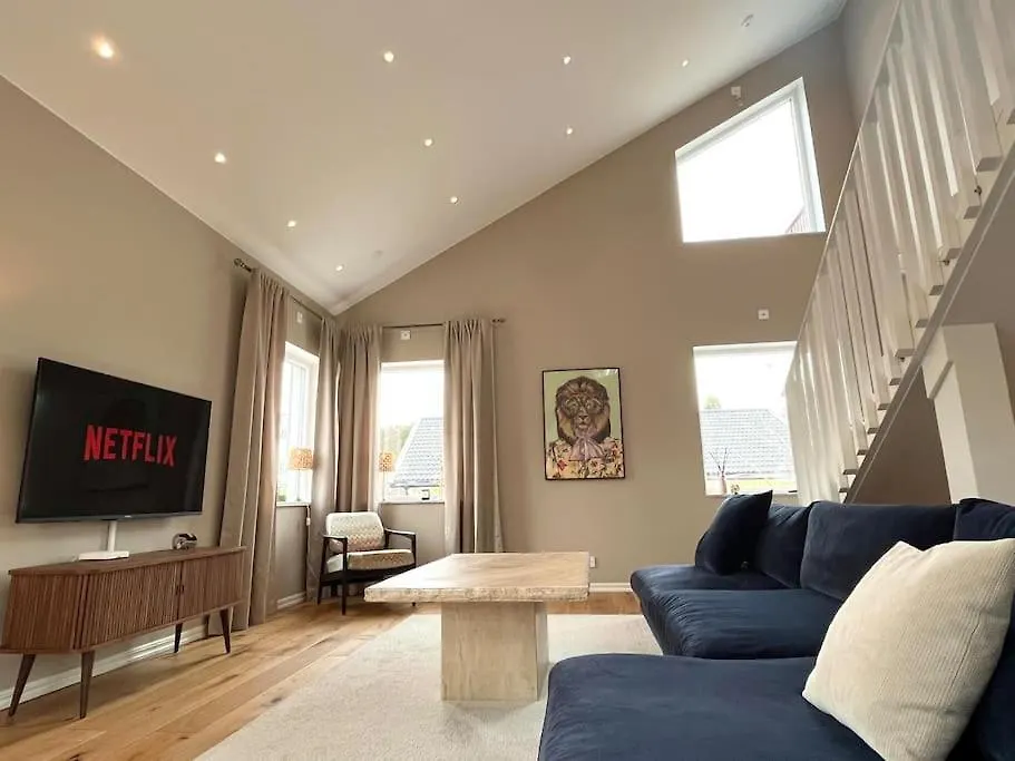 Luxury Villa With Jacuzzi Stockholm